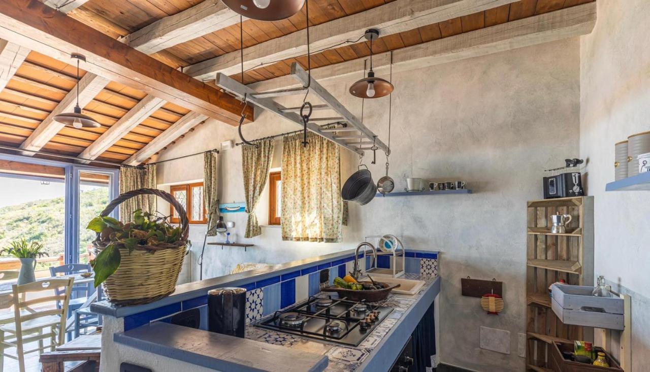 Malandrino Cottage Cefalù Eksteriør billede